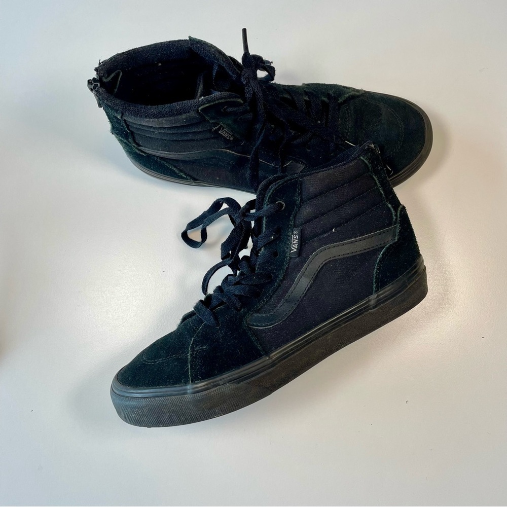 Vans Kids Boys Filmore High-Top Shoes sz 4 Black Skater